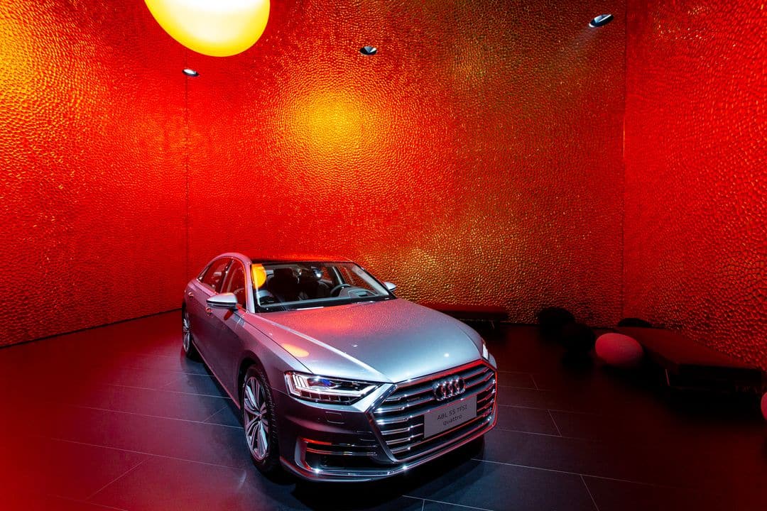 3D Polygon Metall Fassade Audi Shanghai